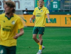 Justin Hubner Debut di Liga Belanda, Duel dengan Dean James Berbagi Poin