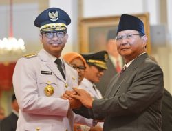 Ketika Anies dan Prabowo Saling Sindir Gerindra Pasang Badan