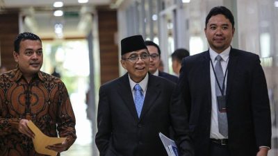 Profil Lukman Hakim Siregar