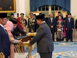 Prabowo Resmi Anugerahkan Gelar Pahlawan