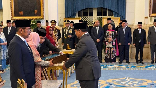 Prabowo Resmi Anugerahkan