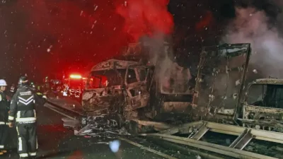 Ngerinya Tabrakan Beruntun