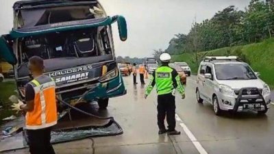 Kecelakaan Maut di Tol