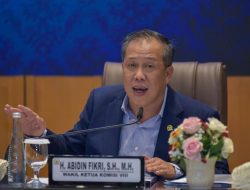 Pimpinan DPR Minta Pemerintah Lakukan Kajian demi Keselamatan Jemaah Haji